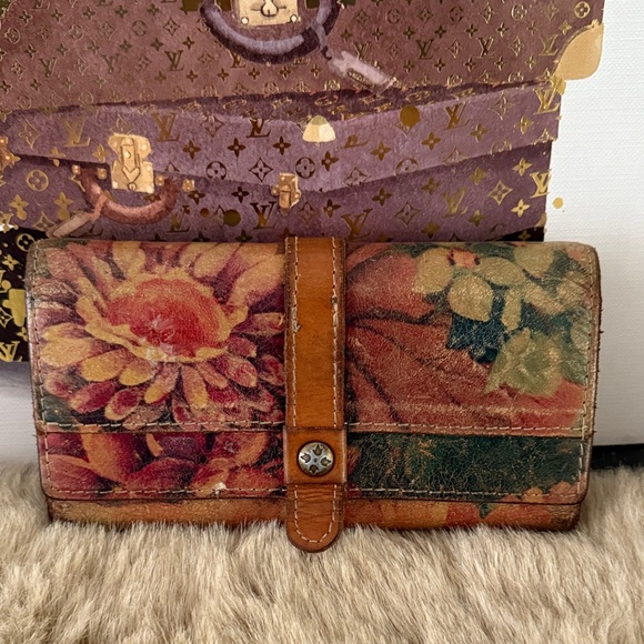 Rehab Patricia Nash Floral Leather Wallet - Picture 1 of 8
